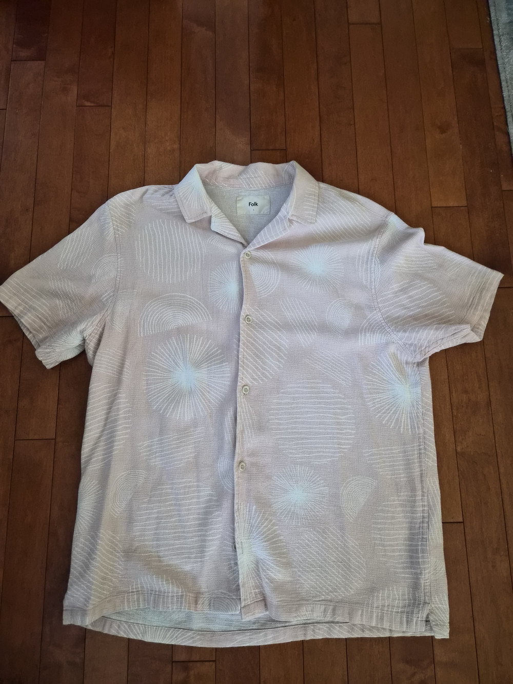 Folk Pale Pink Short-Sleeve Button-Down with Radiant Circle Print. Size Large.